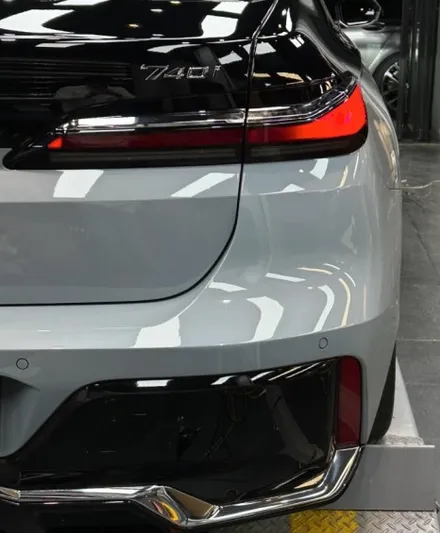 대구BMW I7 듀오톤/대구투톤랩핑/대구코치라인랩핑/대구전체랩핑/대구고광택랩핑 / 대구 달성군