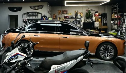 대구BMW I7 듀오톤/대구 BMW I7 전체랩핑/대구코치라인랩핑/대구전체랩핑/대구고광택랩핑/대구랩핑 / 대구 달성군