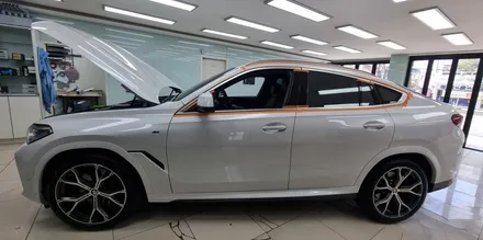진해 창원 마산 루마썬팅 BMW X6(G06) 루프랙, 윈도우 몰딩 랩핑 시공 :) / 창원시 진해구