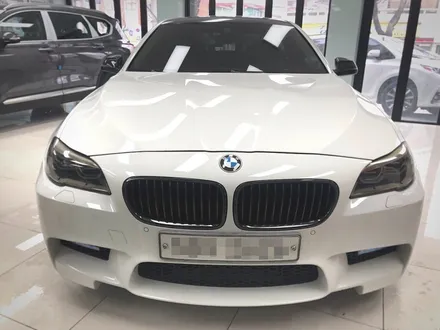 BMW520d 라이트필름 시공 진해랩핑 전문점 루마이동점 / 창원시 진해구