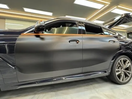 진해 창원 마산 루마썬팅 BMW X6 G06 3M2080 사틴블랙 전체랩핑 시공 :) / 창원시 진해구
