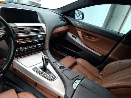 진해 창원 마산 루마썬팅 BMW 640d 그란쿠페 (F06) 실내 카본 랩핑 시공 :) / 창원시 진해구