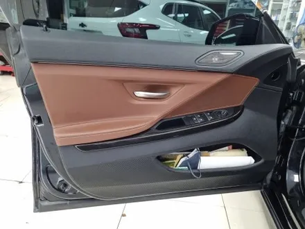 진해 창원 마산 루마썬팅 BMW 640d 그란쿠페 (F06) 실내 카본 랩핑 시공 :) / 창원시 진해구
