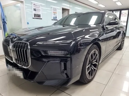 진해 창원 마산 루마썬팅 BMW 7시리즈 740d xDrive 투톤 컬러 랩핑 시공 :) / 창원시 진해구
