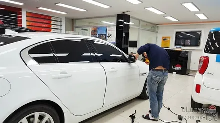 재규어XF 사이드미러 카본 파이버블랙. 진해 루마이동점 / 창원시 진해구