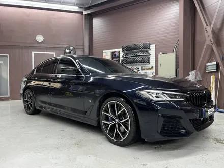 BMW G30 5시리즈 윈도우몰딩 크롬죽이기로 백화와 드레스업 챙기기 / 인천 석남동