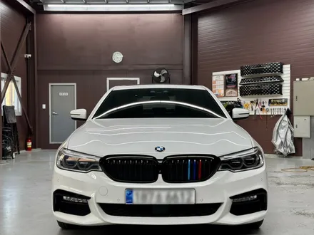 BMW G30 5시리즈 윈도우 크롬몰딩 백화 및 워터스팟. 랩핑으로 해결하기 / 인천 석남동