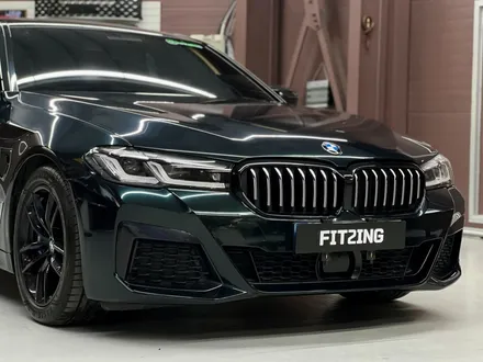 인천랩핑 BMW G30 520I(5시리즈) 고광택 다크 에메랄드 그린 전체랩핑 시공후기 / 인천 석남동