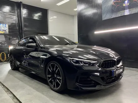 인천랩핑 BMW 8시리즈(850i) 리얼카본 크롬죽이기 랩핑 시공기 / 인천 석남동