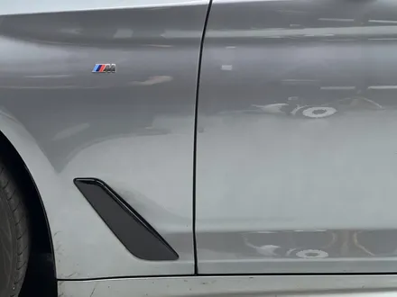 BMW 5시리즈 크롬죽이기 고광택필름으로 완성하기 / 인천 석남동