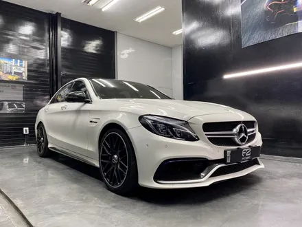 인천랩핑 C63 AMG 크롬딜리트(죽이기)와 라이트필름 시공 / 인천 석남동