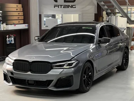 인천랩핑 BMW G30 520I(5시리즈) 고광택 다크 에메랄드 그린 전체랩핑 시공후기 / 인천 석남동