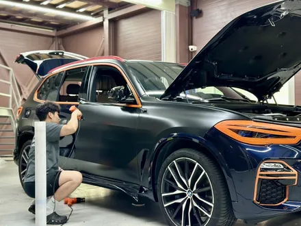 인천랩핑 BMW G05 X5 사틴블랙 전체랩핑과 크롬죽이기 시공기 / 인천 석남동