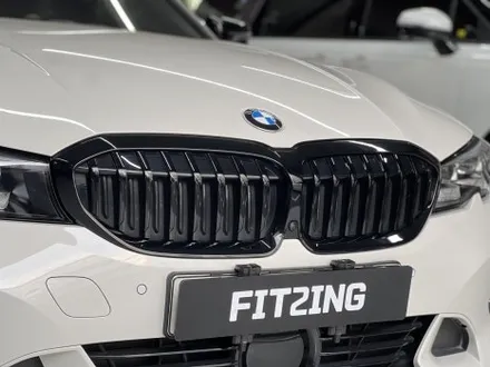 BMW G20 3시리즈 키드니그릴과 사이드미러 랩핑 시공기 / 인천 석남동