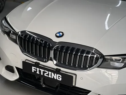 BMW G20 3시리즈 키드니그릴과 사이드미러 랩핑 시공기 / 인천 석남동