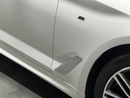 인천랩핑 BMW 520D(5시리즈) 크롬죽이기와 루프스킨 시공후기 / 인천 석남동