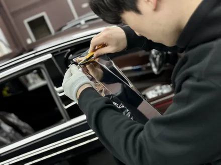 인천 신차패키지 제네시스 G90. B필러 크롬랩핑까지 / 인천 석남동