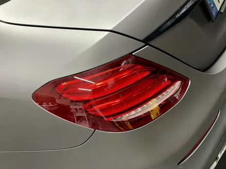 W213 E클래스 매트(무광) 메탈릭 차콜 전체랩핑 보험처리 시공기 / 인천 석남동