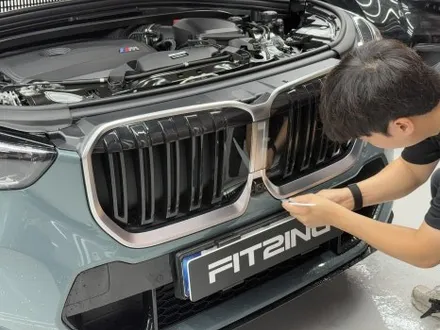 BMWX1 그릴 블랙랩핑 순정같은 일체감 / 인천 석남동