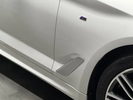 인천랩핑 BMW 520D(5시리즈) 크롬죽이기와 루프스킨 시공후기 / 인천 석남동