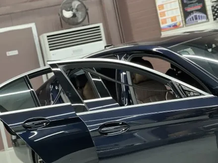 BMW G30 5시리즈 윈도우몰딩 크롬죽이기로 백화와 드레스업 챙기기 / 인천 석남동
