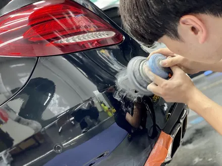 W213 E클래스 매트(무광) 메탈릭 차콜 전체랩핑 보험처리 시공기 / 인천 석남동