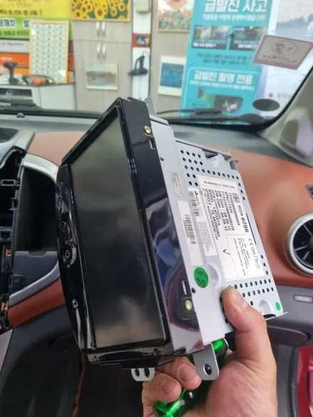 [수원 쉐보레 아베오 안드로이드 오토 , 애플카플레이 사용] 아베오 MY LINK 탈거후 9인치 안드로이드올인원 네비매립!_카앤샵 (화성, 남양, 봉담, 용인, 동탄) / 서울 구로구 개봉동