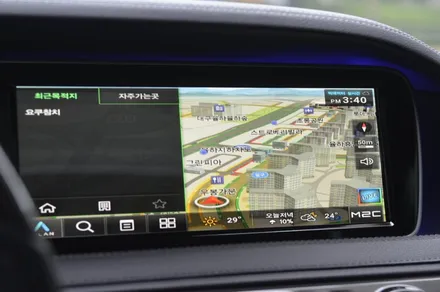 벤츠 S500 대구 네비 매립, M2C200A으로 설치했어요