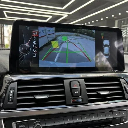 대구  BMW F30 320D 안드로이드올인원 : 12.3인치로 탁 트인 실내느낌내기