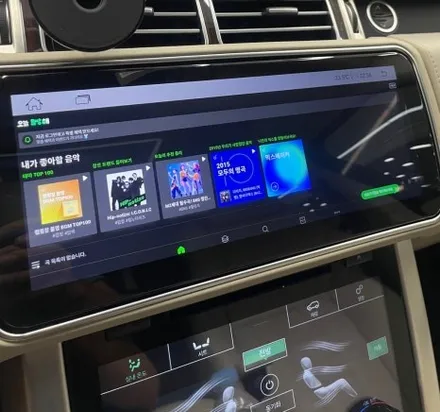 대구 안드로이드 올인원 레인지로버 보그 네비게이션 매립 카플레이 가능하다