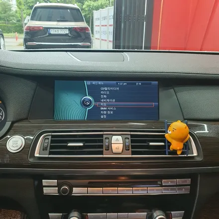 대구 BMW F01 7시리즈 12.3인치 안드로이드올인원 장착