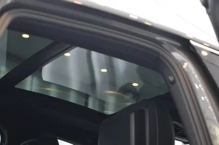 포르쉐 마칸S 칼트윈 썬팅으로 밝은 시야 확보! 홍스 대구