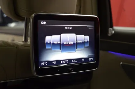 벤츠 마이바흐 W222 S500 M2C-200A 플러스, 리어모니터 연동 까지