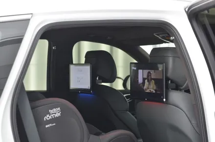 벤츠 마이바흐 W222 S500 M2C-200A 플러스, 리어모니터 연동 까지