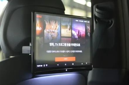 벤츠 마이바흐 W222 S500 M2C-200A 플러스, 리어모니터 연동 까지
