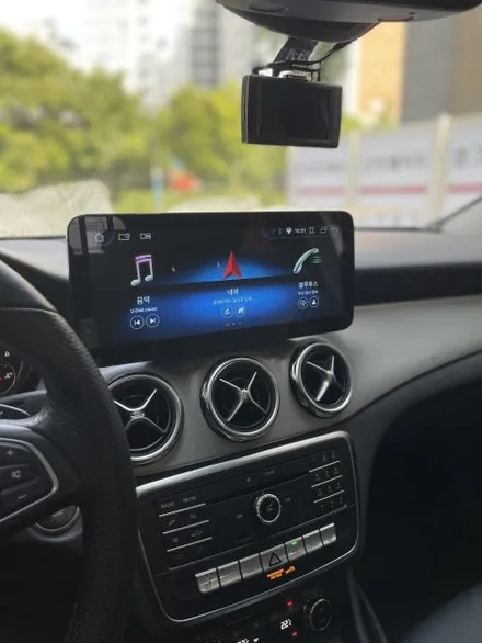 대구 벤츠 X156 GLA200 12.3인치 안드로이드올인원 장착