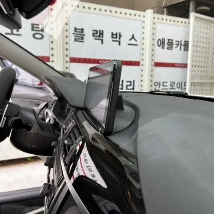 대구  BMW F30 320D 안드로이드올인원 : 12.3인치로 탁 트인 실내느낌내기