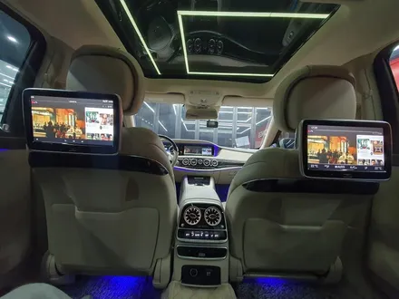 벤츠 마이바흐 W222 S500 M2C-200A 플러스, 리어모니터 연동 까지