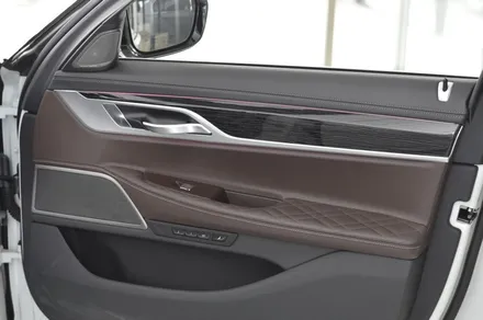 대구 BMW 740Ld 엠비언트 밤에 보면 더 예뻐