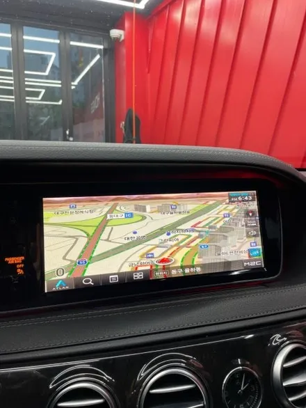 대구 벤츠 W222 S클래스 부메스터 전동트위터 M2C-200A PLUS 안드로이드 셋탑 시공