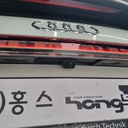 대구 아우디 Q4 이트론 순정형 어라운드뷰 장착하고 주차고수가 되어보세요:)