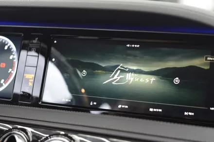 [벤츠 S500 차량용 태블릿 M2C] 고급차량을 최고급 차량으로 만들어주는 M2C 200A Plus