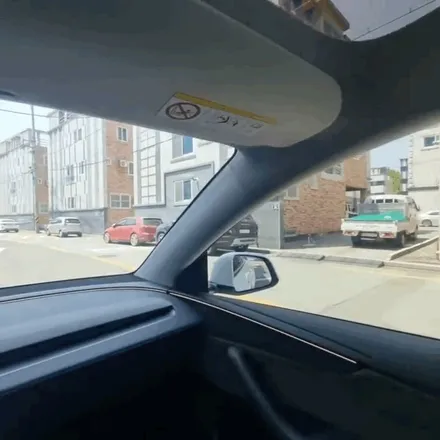대구 자동차 썬팅 테슬라 모델3 테라룩스 이런 느낌