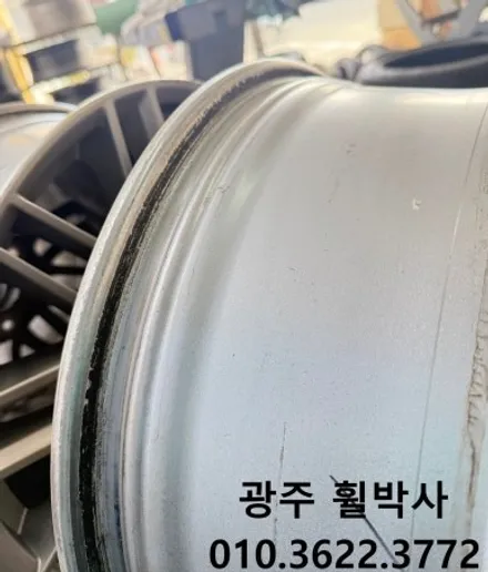 광주전남휠도색[제네시스g70휠도색&브레이크도색으로 새차되자!]광주제네시스휠복원.광주제네시스휠상.광주전남제네시스휠수리.광주제네시스휠도색.제네시스켈리퍼도색 / 광주 북구 삼각동