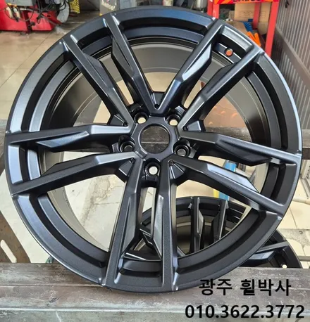 [광주BMW휠도색]<전남광주BMW Z4 긁힌휠, 휠복원과 휠도색으로 업그레이드된 비엠떠블!>_비엠떠블휠상처복원.비엠떠블휠도색.BMW휠복원..BMW휠수리.광주휠도색.전남휠도색 / 광주 북구 삼각동