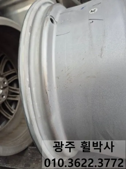 광주전남휠도색[제네시스g70휠도색&브레이크도색으로 새차되자!]광주제네시스휠복원.광주제네시스휠상.광주전남제네시스휠수리.광주제네시스휠도색.제네시스켈리퍼도색 / 광주 북구 삼각동