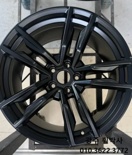[광주BMW휠도색]<전남광주BMW Z4 긁힌휠, 휠복원과 휠도색으로 업그레이드된 비엠떠블!>_비엠떠블휠상처복원.비엠떠블휠도색.BMW휠복원..BMW휠수리.광주휠도색.전남휠도색 / 광주 북구 삼각동
