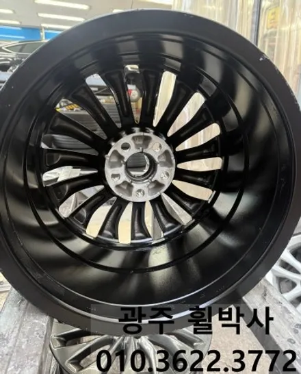 광주전남휠수리[제네시스휠도색으로 휠기스·휠상처 없애기]여수에서 온 휠복원도색.광주제네시스휠도색.전남휠복원.전남휠수리.광주휠수리.광주휠도색.제네시스EQ900 / 광주 북구 삼각동