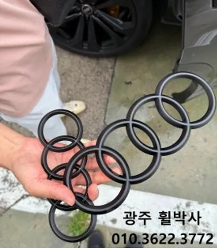 휠박사_<광주아우디Q8 켈리퍼도색(골드)+휠도색(검정반무광)>광주.전남아우디 / 광주 북구 삼각동