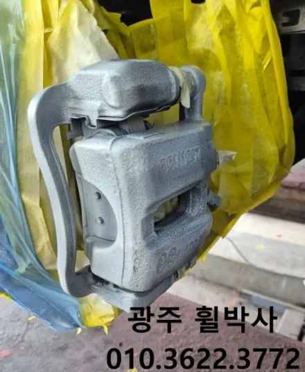 광주전남휠도색[제네시스g70휠도색&브레이크도색으로 새차되자!]광주제네시스휠복원.광주제네시스휠상.광주전남제네시스휠수리.광주제네시스휠도색.제네시스켈리퍼도색 / 광주 북구 삼각동